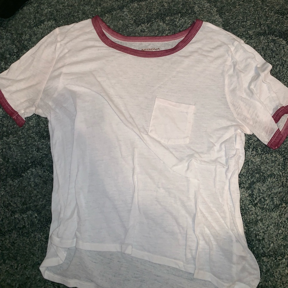 Maroon and white t-shirt